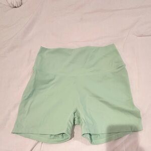 CSB SERENITY SHORTS 4” in pastel green